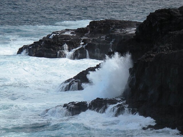 capebridgewaterblowholes9.jpg