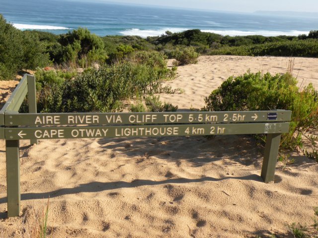 greatoceanwalkandrainbowfalls7.jpg
